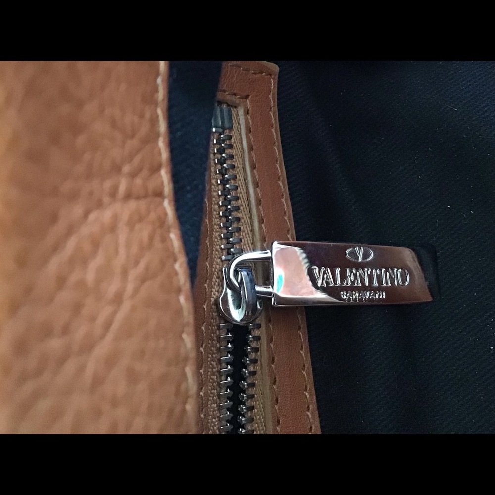 Valentino Garavani Beige and Brown Woven Satchel - Picture 11 of 13